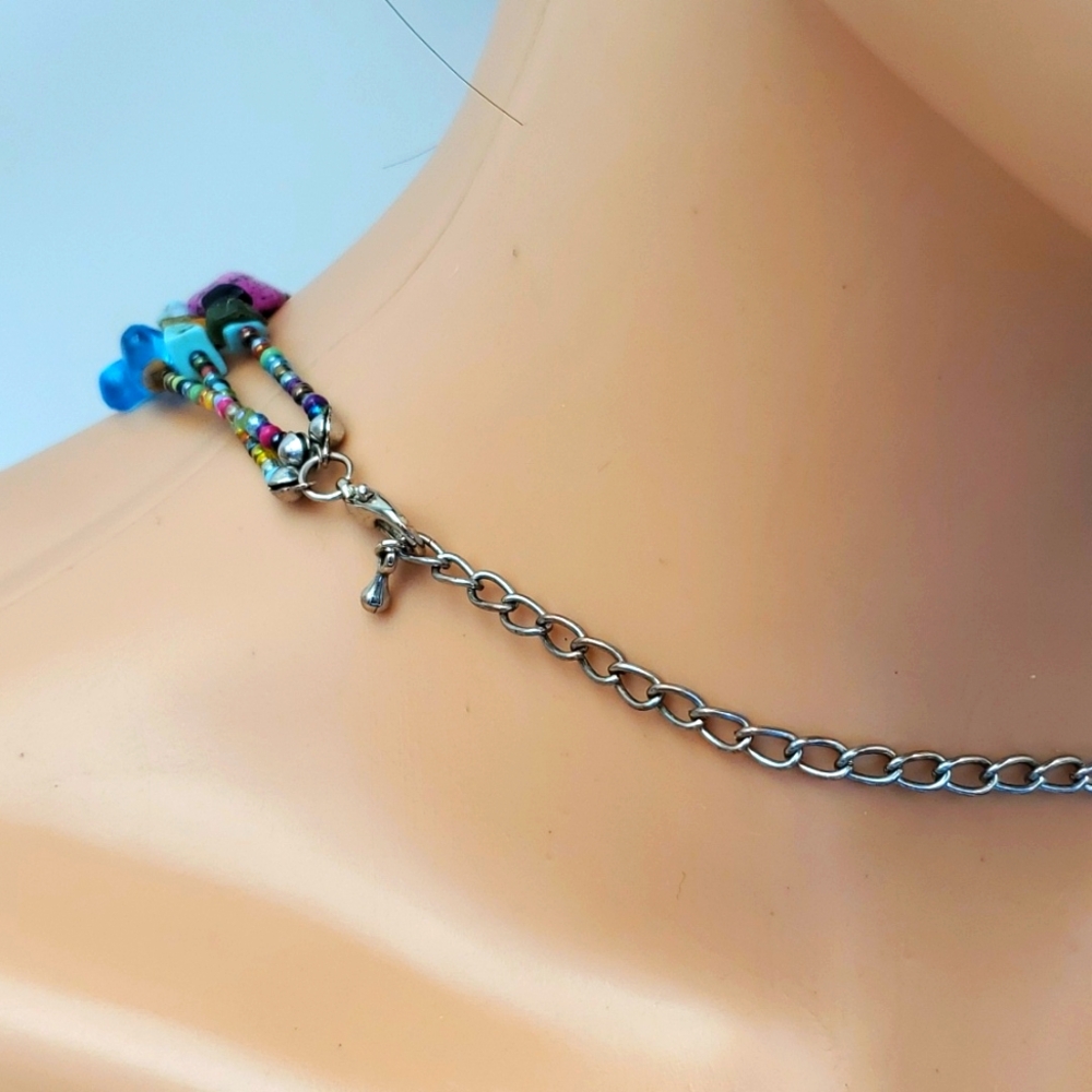 BEAUTIFUL Glass & Beads Necklace - Picture 8 of 8